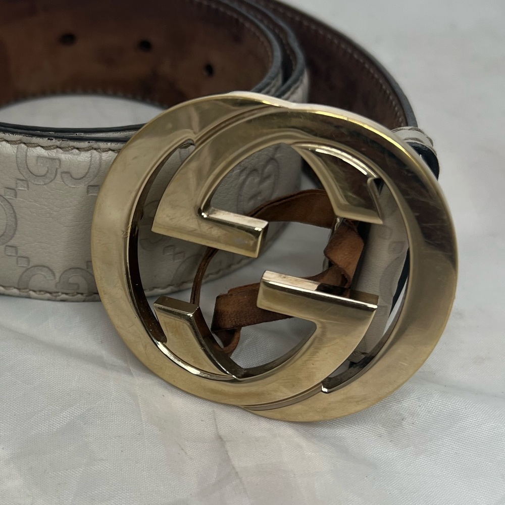 Authentic Gucci Cream Guccissima Leather Gold Interlocking G Buckle Belt 85/34